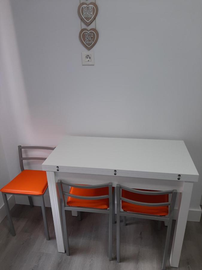 Versalles1 Appartamento Avilés Esterno foto